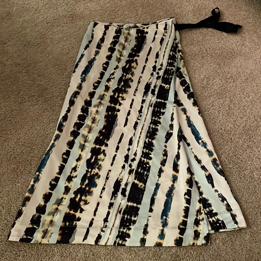 Lysse wrap maxi skirt